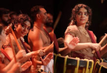 പഞ്ചാരിമേളത്തിൽ അരങ്ങേറ്റം കുറിച്ച് റിമാ കല്ലിങ്കൽ
