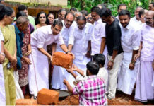 മലയിടംതുരുത്തിൽ 7 വീടുകൾക്ക് തറക്കല്ലിട്ടു; കുടിയൊഴിപ്പിക്കൽ ഭീതിയൊഴിഞ്ഞ് പര്യത്ത്കാവ് ഉന്നതി